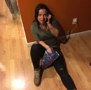 Meet your Posher, Carla